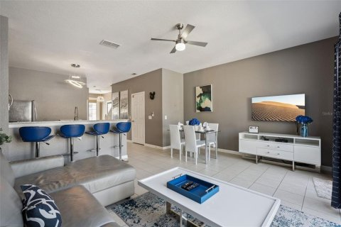 Touwnhouse à vendre à Kissimmee, Floride: 3 chambres, 133.78 m2 № 2220958 - photo 7