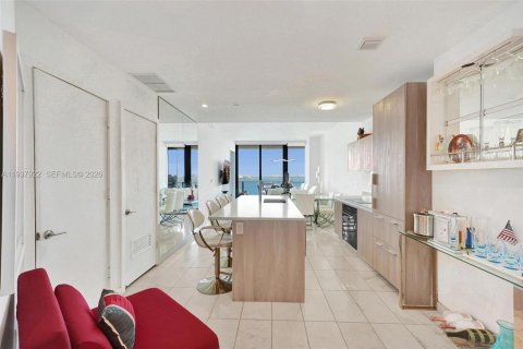 Купить кондоминиум в Майами, Флорида 2 спальни, 106.19м2, № 2053520 - фото 5