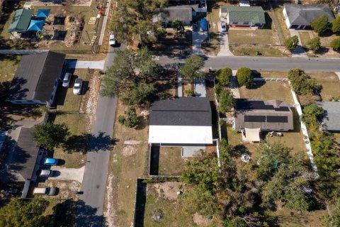 House in Zephyrhills, Florida 4 bedrooms, 211.26 sq.m. № 2207316 - photo 7