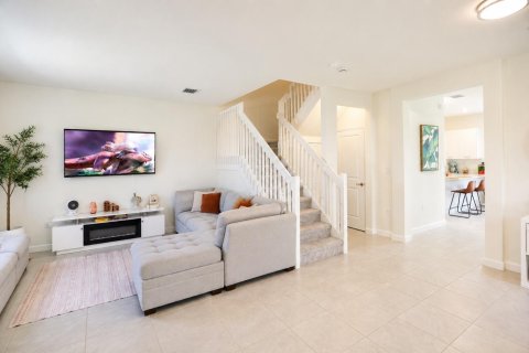 Touwnhouse à Miami, Floride 3 chambres, 149.76 m2 № 2304142