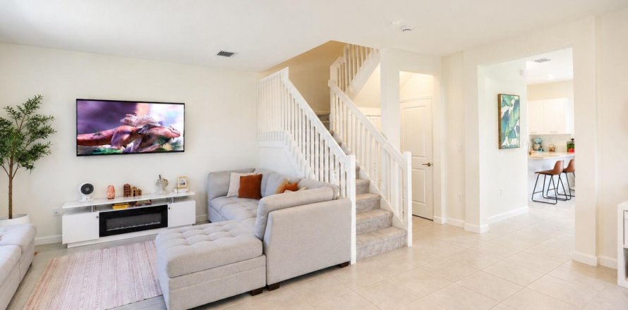 Touwnhouse à Miami, Floride 3 chambres, 149.76 m2 № 2304142