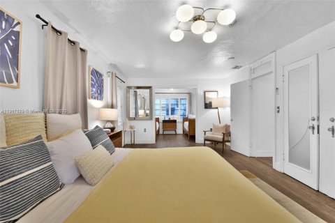 Hotel in Miami Beach, Florida № 2016688 - photo 25