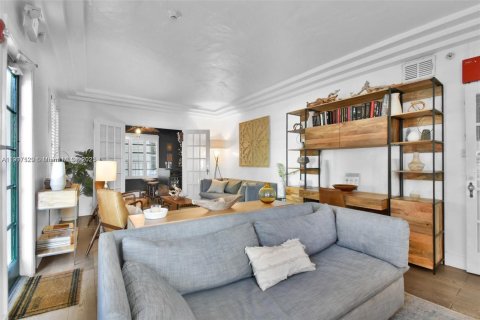 Hotel in Miami Beach, Florida № 2016688 - photo 13