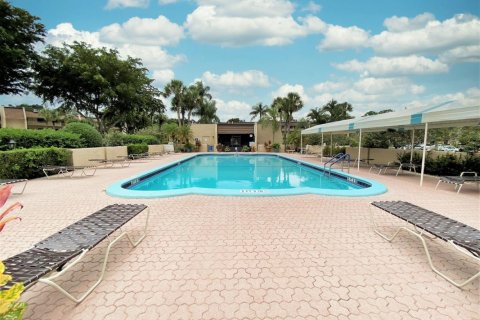 Condominio en venta en Lake Worth, Florida, 1 dormitorio, 66.52 m2 № 2245599 - foto 16
