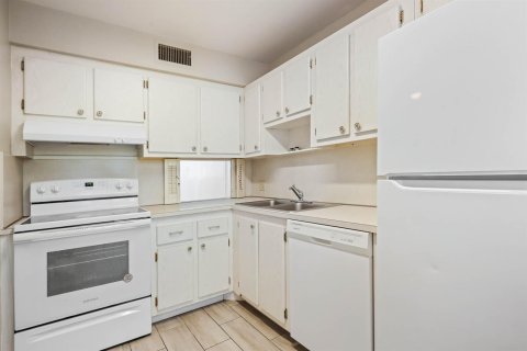 Condominio en venta en Lake Worth, Florida, 1 dormitorio, 66.52 m2 № 2245599 - foto 7