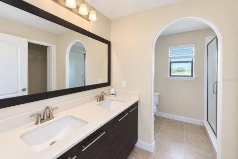 Casa en venta en Haines City, Florida, 4 dormitorios, 223.34 m2 № 2387737 - foto 14