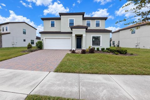 Casa en Haines City, Florida 4 dormitorios, 223.34 m2 № 2387737