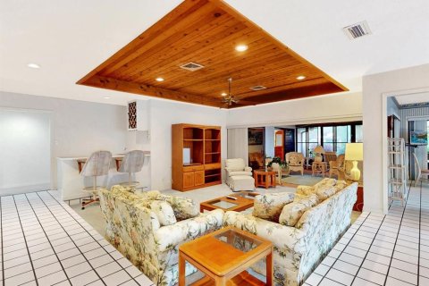 Casa en venta en Haines City, Florida, 3 dormitorios, 192.59 m2 № 1776520 - foto 7
