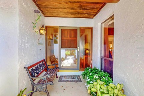 Casa en venta en Haines City, Florida, 3 dormitorios, 192.59 m2 № 1776520 - foto 4