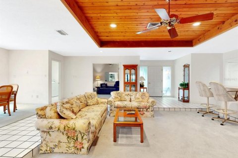 Casa en venta en Haines City, Florida, 3 dormitorios, 192.59 m2 № 1776520 - foto 11