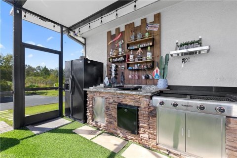 House in Naples, Florida 3 bedrooms, 158.77 sq.m. № 1561296 - photo 30