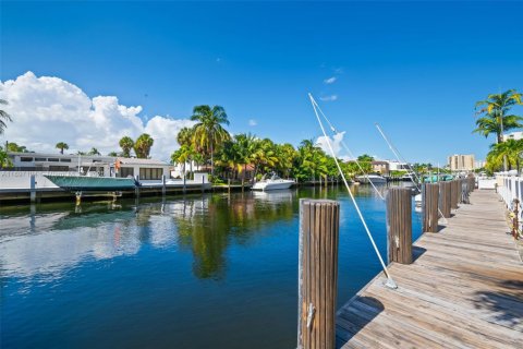 Купить кондоминиум в Помпано-Бич, Флорида 1 спальня, 55.74м2, № 1954063 - фото 12