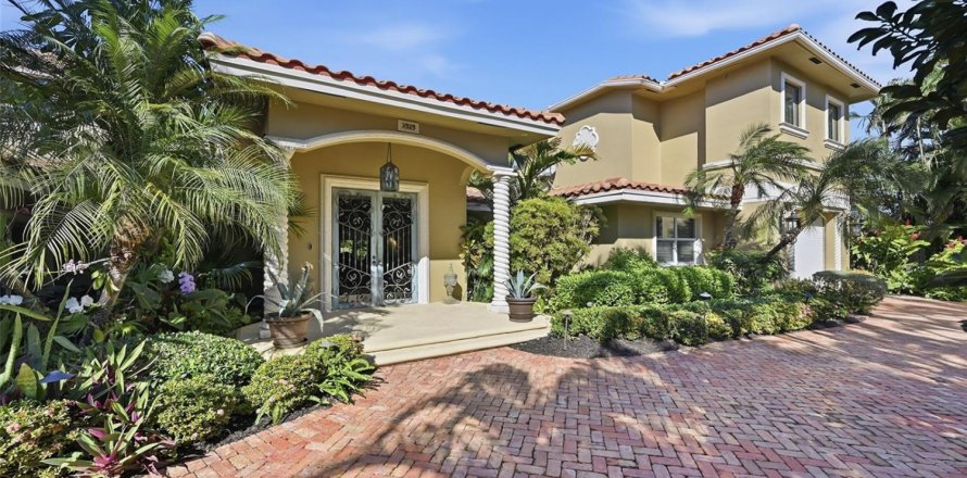 Casa en Fort Lauderdale, Florida 3 dormitorios, 278.24 m2 № 2083999