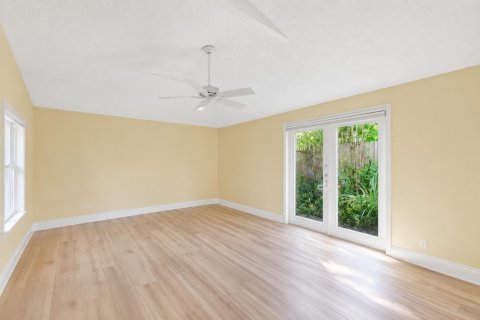 Casa en venta en Fort Lauderdale, Florida, 3 dormitorios, 278.24 m2 № 2083999 - foto 19