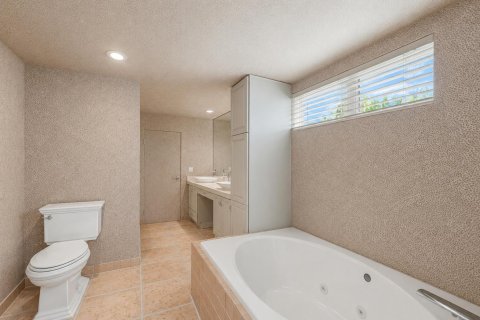 Casa en venta en Fort Lauderdale, Florida, 3 dormitorios, 278.24 m2 № 2083999 - foto 25