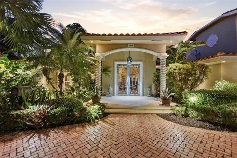 Casa en venta en Fort Lauderdale, Florida, 3 dormitorios, 278.24 m2 № 2083999 - foto 4