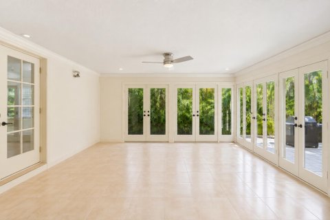 Casa en venta en Fort Lauderdale, Florida, 3 dormitorios, 278.24 m2 № 2083999 - foto 16