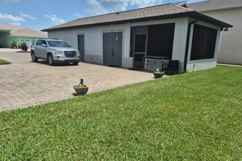 House in Polk City, Florida 1 bedroom, 29.73 sq.m. № 2166796