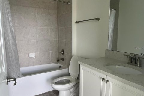 Adosado en alquiler en Kissimmee, Florida, 3 dormitorios, 129.51 m2 № 2229650 - foto 16