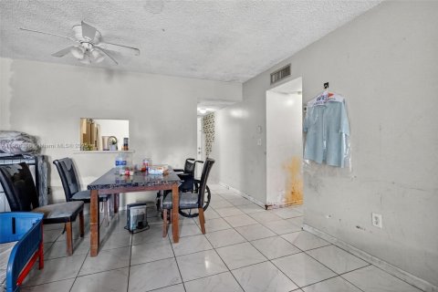 Copropriété à vendre à North Miami, Floride: 2 chambres, 97.18 m2 № 1966274 - photo 4