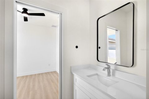 Villa ou maison à vendre à Punta Gorda, Floride: 4 chambres, 177.91 m2 № 2201004 - photo 19
