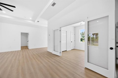 Villa ou maison à vendre à Punta Gorda, Floride: 4 chambres, 177.91 m2 № 2201004 - photo 15