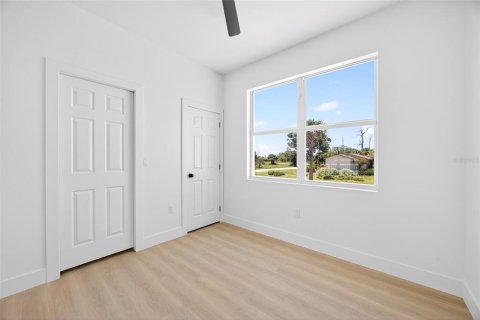 Villa ou maison à vendre à Punta Gorda, Floride: 4 chambres, 177.91 m2 № 2201004 - photo 16
