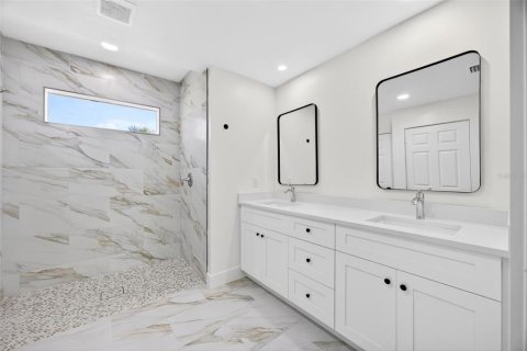 Villa ou maison à vendre à Punta Gorda, Floride: 4 chambres, 177.91 m2 № 2201004 - photo 23