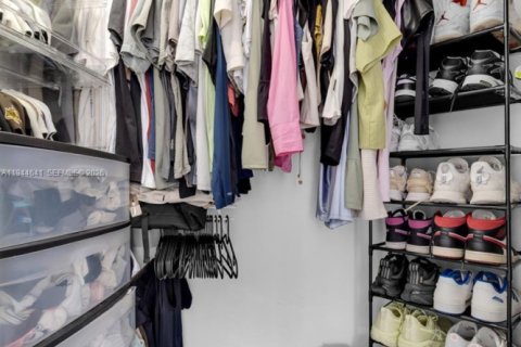 Купить кондоминиум в Мирамар, Флорида 1 спальня, 74.32м2, № 2001741 - фото 15