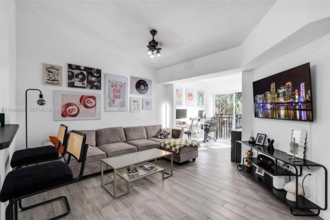 Купить кондоминиум в Мирамар, Флорида 1 спальня, 74.32м2, № 2001741 - фото 6