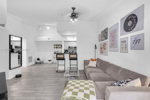 Купить кондоминиум в Мирамар, Флорида 1 спальня, 74.32м2, № 2001741 - фото 10