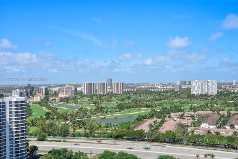 Condominio en venta en Aventura, Florida, 2 dormitorios, 109.72 m2 № 2035948 - foto 3