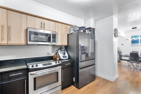 Condominio en venta en Aventura, Florida, 2 dormitorios, 109.72 m2 № 2035948 - foto 27