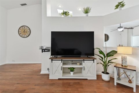 House in Bradenton, Florida 2 bedrooms, 138.7 sq.m. № 1530246 - photo 5