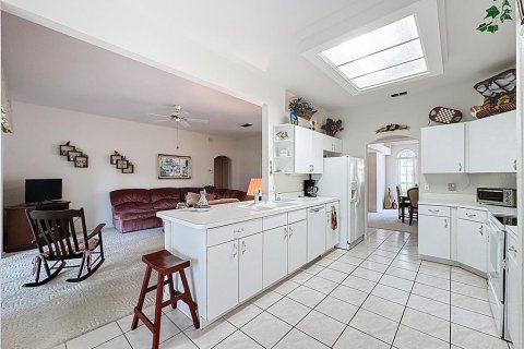 Villa ou maison à vendre à Clermont, Floride: 3 chambres, 165.64 m2 № 1816566 - photo 14
