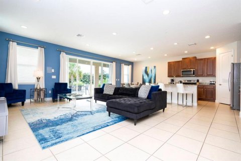 House in Kissimmee, Florida 4 bedrooms, 219.53 sq.m. № 2098069 - photo 9