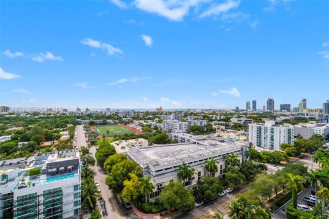 Condominio en alquiler en Miami Beach, Florida, 51.28 m2 № 2179618 - foto 21