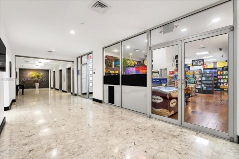 Condominio en alquiler en Miami Beach, Florida, 51.28 m2 № 2179618 - foto 18