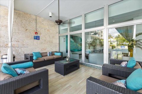 Condominio en alquiler en Miami Beach, Florida, 51.28 m2 № 2179618 - foto 19
