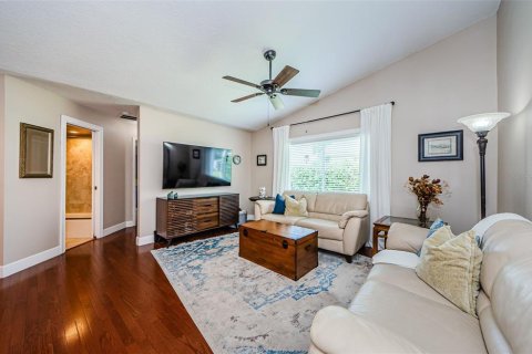 Casa en venta en Palm Harbor, Florida, 3 dormitorios, 228.73 m2 № 1508894 - foto 22
