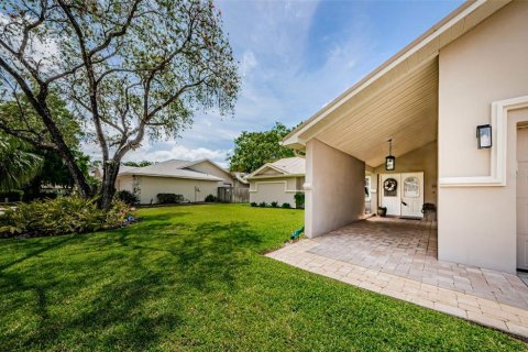 Casa en venta en Palm Harbor, Florida, 3 dormitorios, 228.73 m2 № 1508894 - foto 6