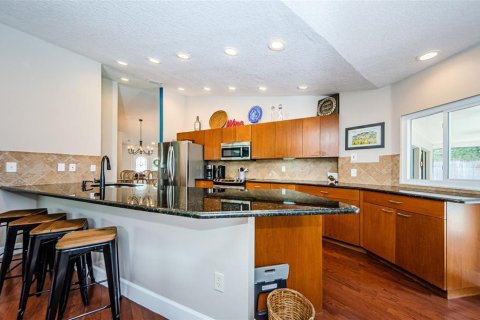 Casa en venta en Palm Harbor, Florida, 3 dormitorios, 228.73 m2 № 1508894 - foto 17