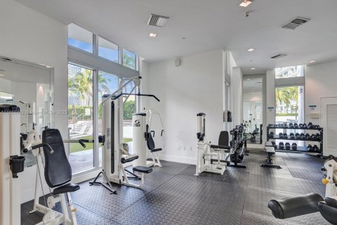 Condominio en alquiler en Miami, Florida, 1 dormitorio, 65.4 m2 № 1895737 - foto 21