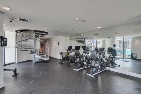 Condominio en alquiler en Miami, Florida, 1 dormitorio, 65.4 m2 № 1895737 - foto 19