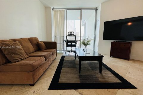 Condominio en alquiler en Miami, Florida, 1 dormitorio, 65.4 m2 № 1895737 - foto 5