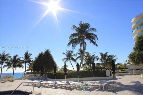 Condominio en venta en Miami Beach, Florida, 1 dormitorio, 86.4 m2 № 2016718 - foto 27
