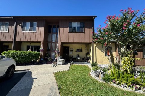 Condo in Jacksonville, Florida, 3 bedrooms  № 1893806 - photo 2