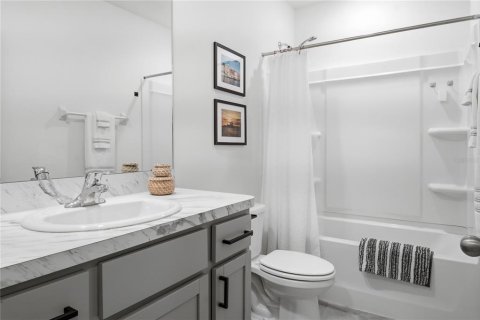 Townhouse in Wesley Chapel, Florida 3 bedrooms, 161.19 sq.m. № 2148768 - photo 29