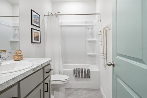 Townhouse in Wesley Chapel, Florida 3 bedrooms, 161.19 sq.m. № 2148768 - photo 28