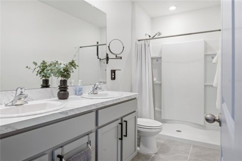 Townhouse in Wesley Chapel, Florida 3 bedrooms, 161.19 sq.m. № 2148768 - photo 23